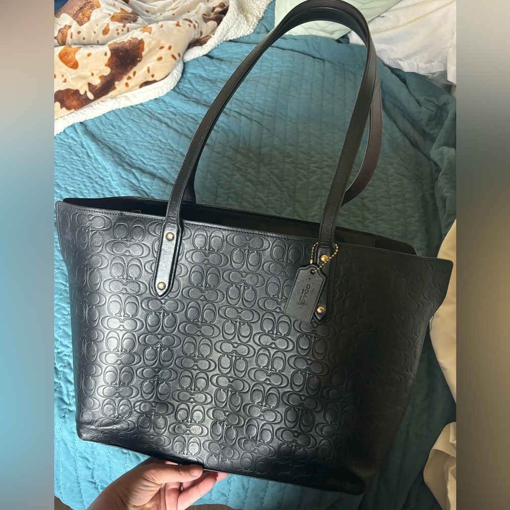 Coach Embossed Tote, like new